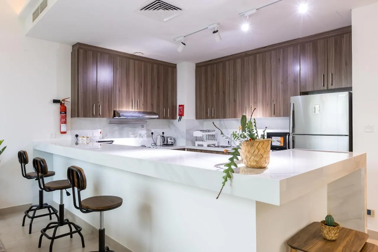 Nasma Luxury Stays - Luxury Seaside Villa With Private Pool By The Sea Рас-эль-Хайма
